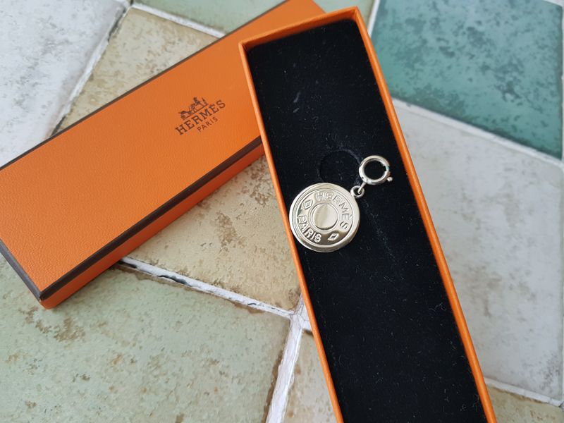 Hermes Serie Silver Pendant 129023523