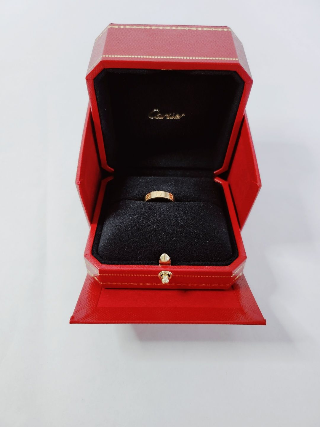 Cartier Love Ring Yellow Gold 18K Mini Ring 44 118055397