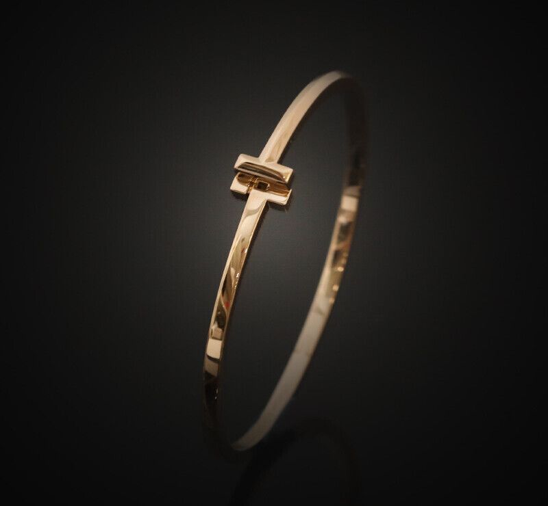Tiffany & Co Narrow Hinged Bangle in 18K Rose Gold M 68489210 128057570
