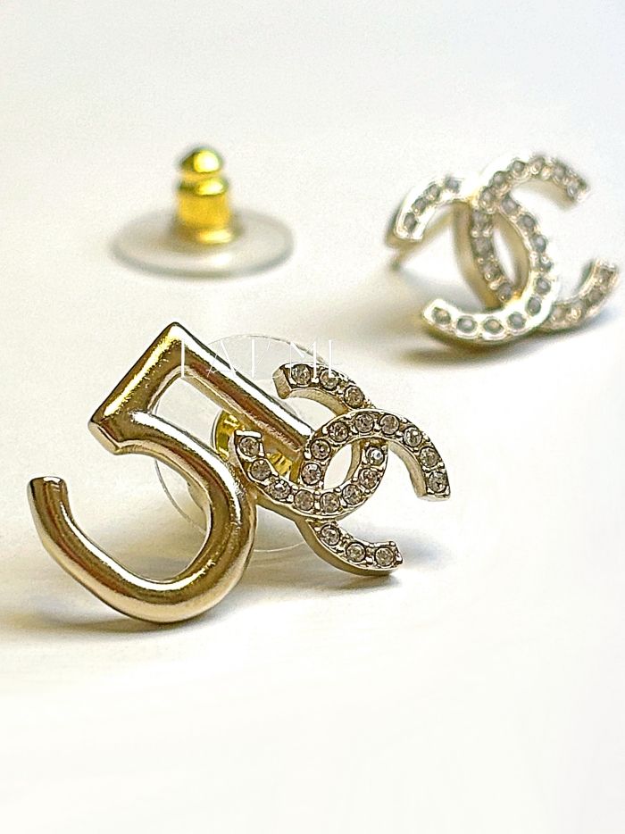 CHANEL CC Logo No. 5 Earrings 96177553