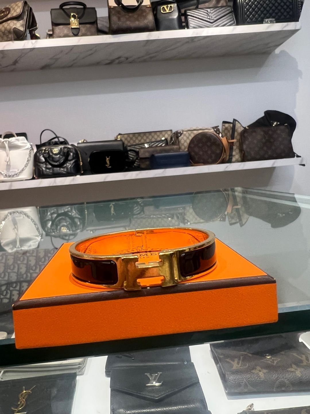 Hermes (PM) Click Hush Bracelet Black Gold 129293089