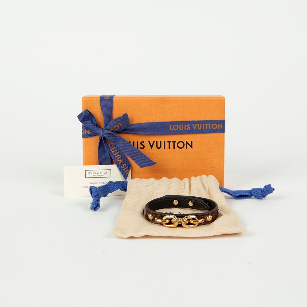 Louis Vuitton Chain-Embellished Bracelet Size 17 M6529 126233780