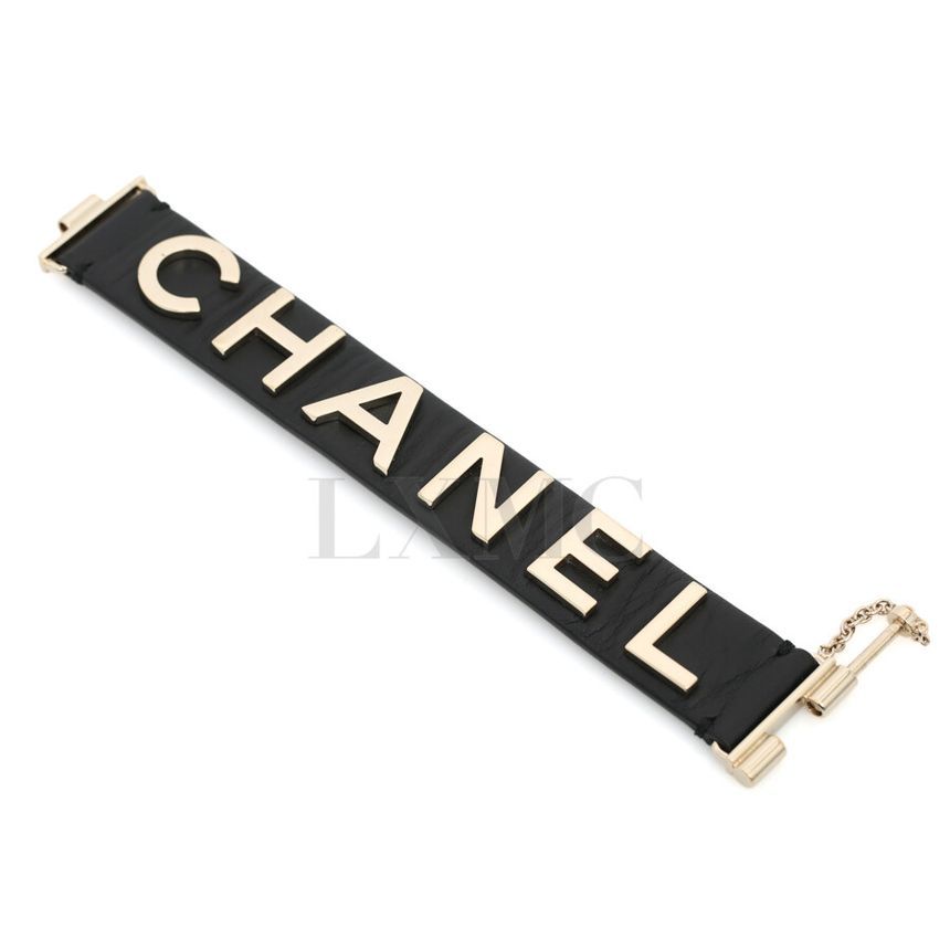 CHANEL Gabrielle Leather Bracelet Lettering Bracelet 2018 119243158