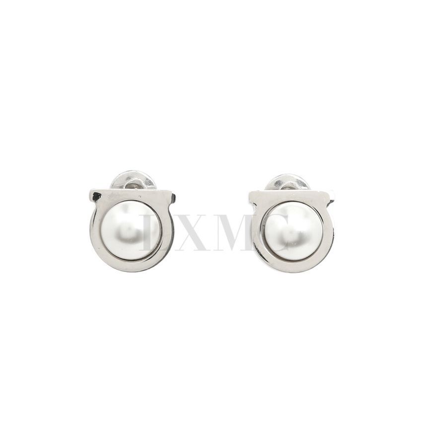 Salvatore Ferragamo Gancini Earrings Silver Pearl Earring 8.7 * 9.1MM 98631210