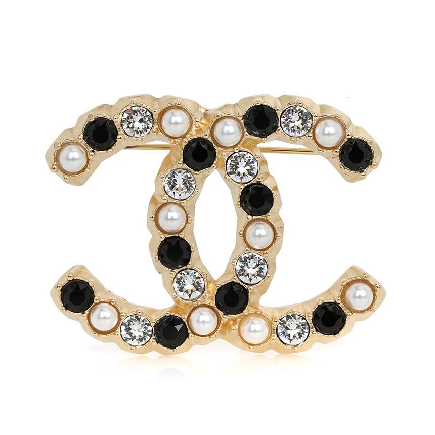 CHANEL Maxi CC Crystal Pearl Brooch 77970456