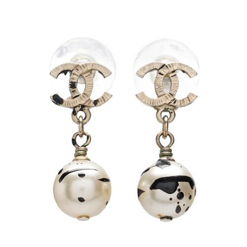 CHANEL Graffiti Painting Pearl Drop Earrings A64626 125842101