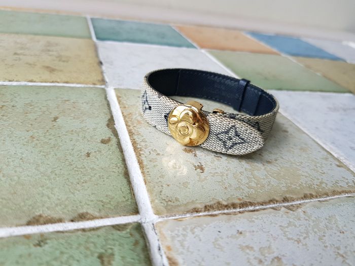 Louis Vuitton Good Luck Bracelet 112808971