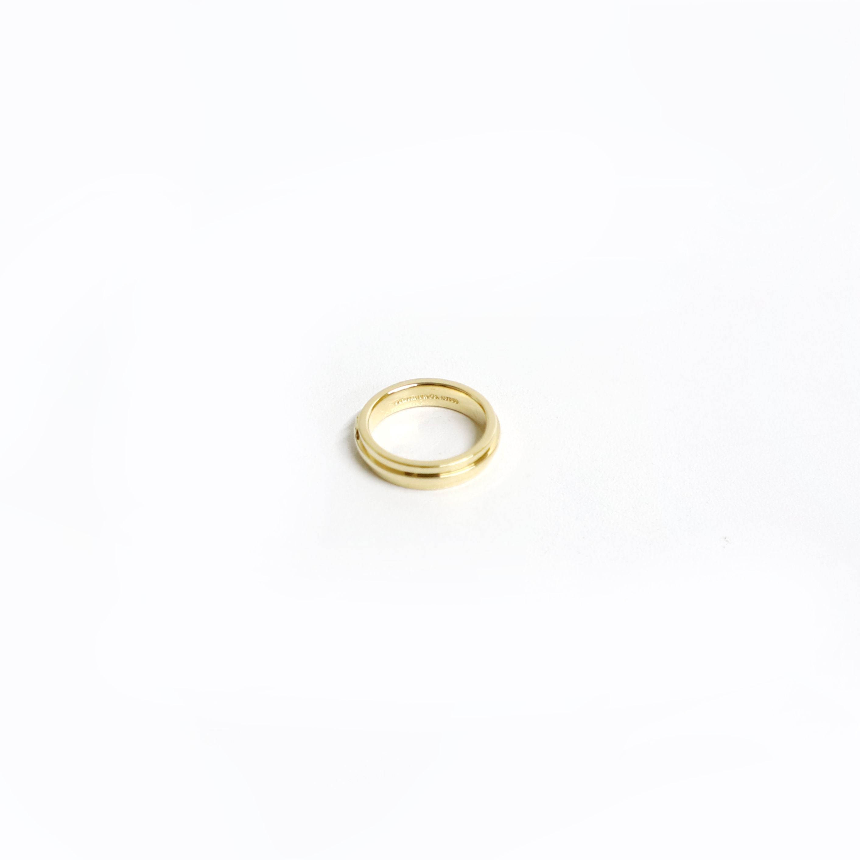 Tiffany & Co . Yellow Gold Narrow Ring 368125248 86358423