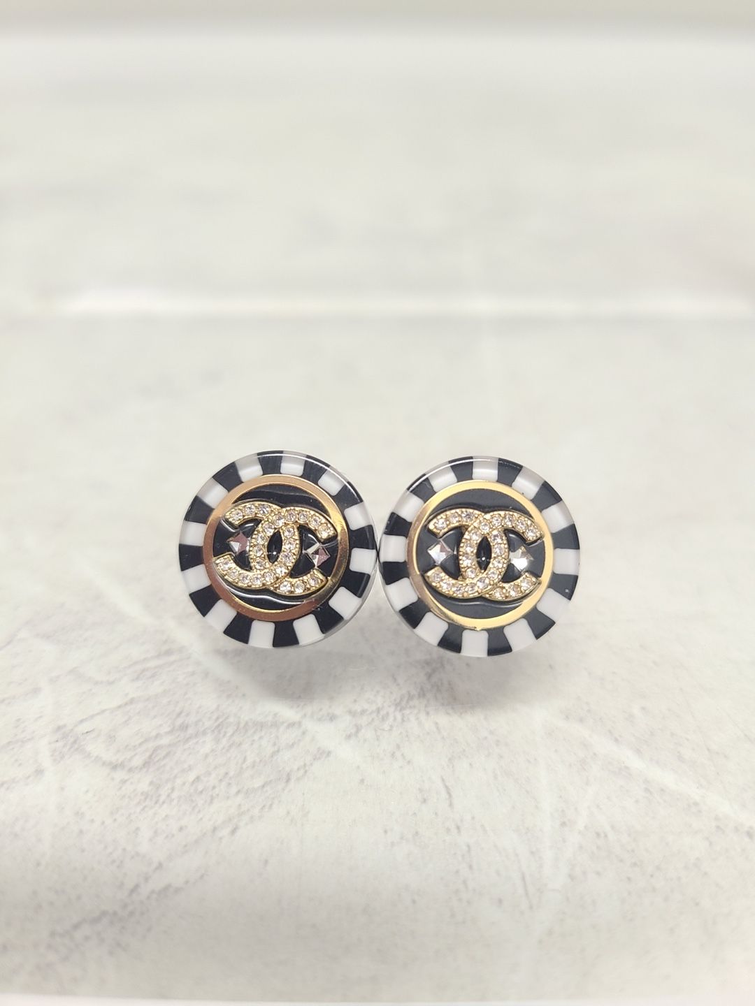 CHANEL Gold Black CC Crystal Pattern Earrings 103137248