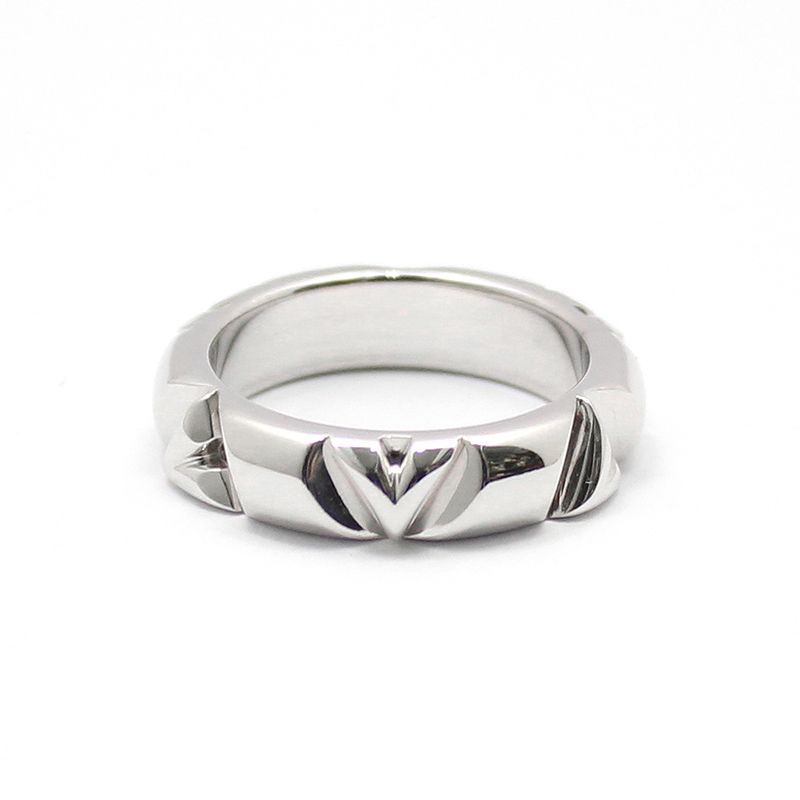Louis Vuitton 18K White Gold LV Bolt Ring 50 88899952