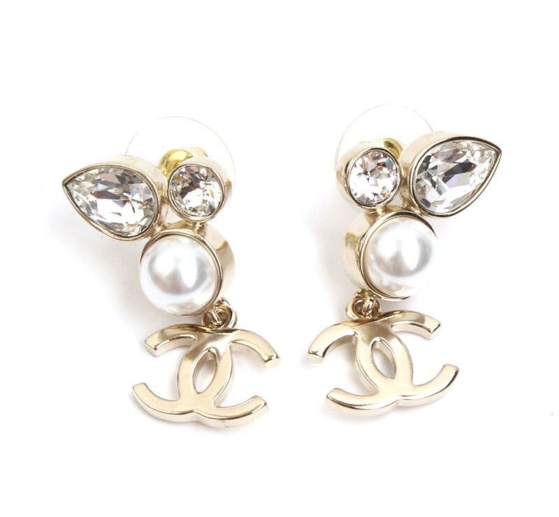 CHANEL Champagne Gold Pearl Crystal Gold Plated Earrings 30943152