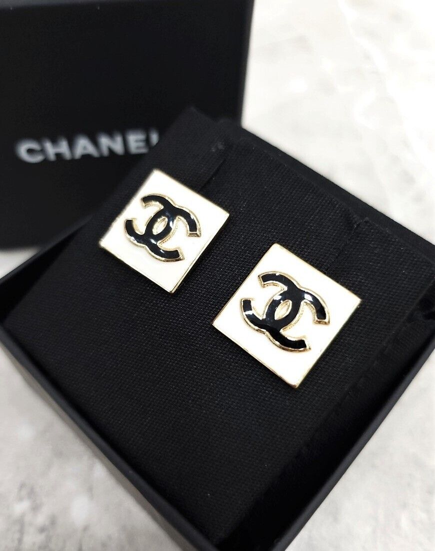 CHANEL CC Logo White Gold Square Earrings 57953794