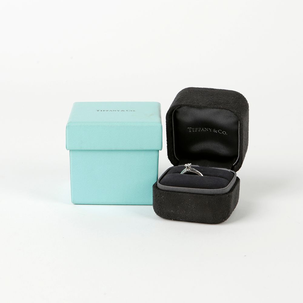 Tiffany & Co 6-Prong Solitaire Wedding Ring Size 7 77615152