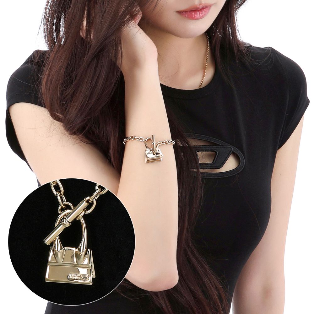 Jacquemus Chiquito Charm Pendant Bracelet 231JW550 5800 270 118456420