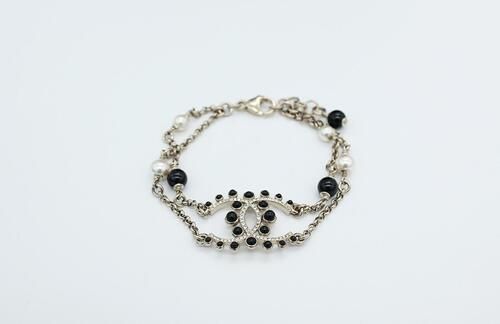 CHANEL CC Logo Pearl Cubic Bracelet S Grade 115611390