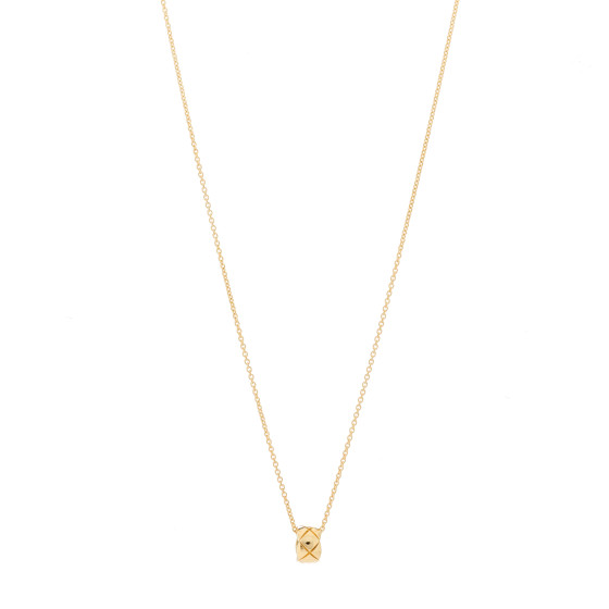 18K Yellow Gold Coco Crush Round Pendant Necklace