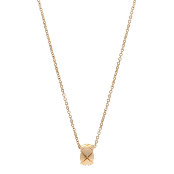 18K Yellow Gold Coco Crush Round Pendant Necklace