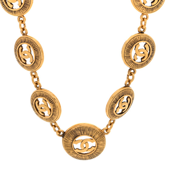 Metal CC Medallion Necklace Gold