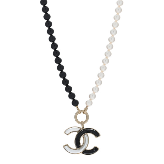 Pearl Beaded CC Necklace Black White