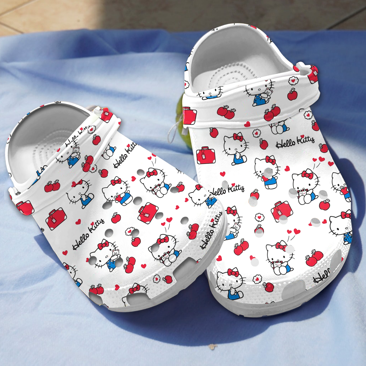 Non Slip Hello Kitty Crocs For Fans Cartoon Comfort Style