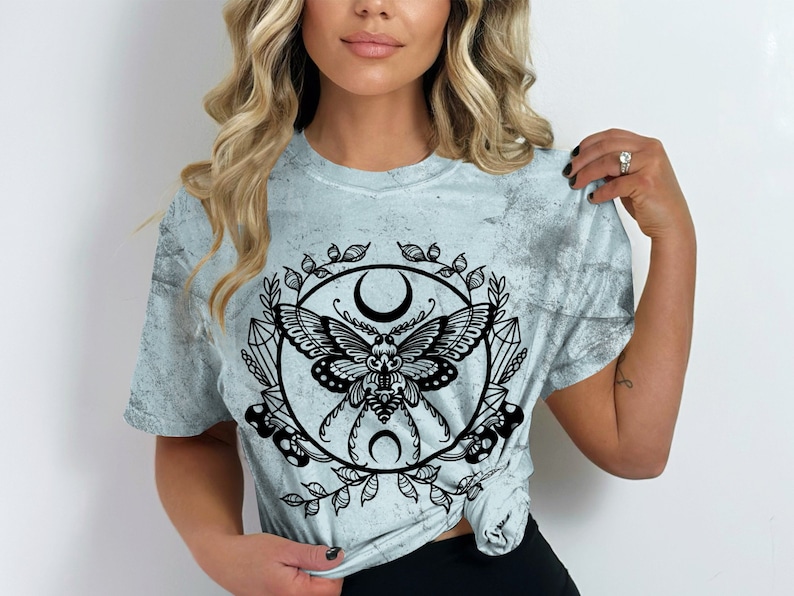 Retro Halloween Shirt Vintage Moth Funny Halloween Shirt