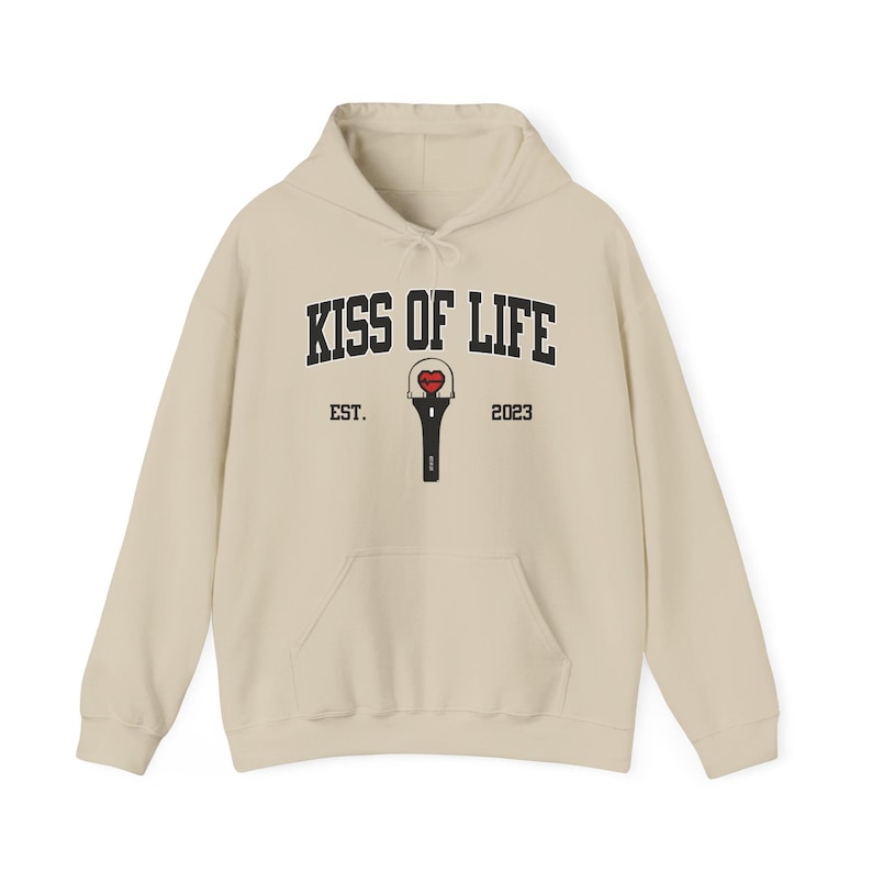 Kiss Of Life Kiss Road World Tour Hoodie Kiss Of Life Midas Touch Album