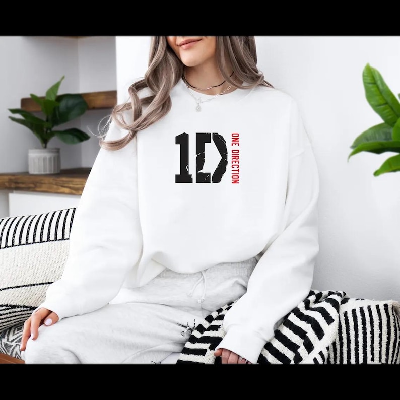 One Direction World Tour Sweatshirt Midnight Memories Sweatshirt