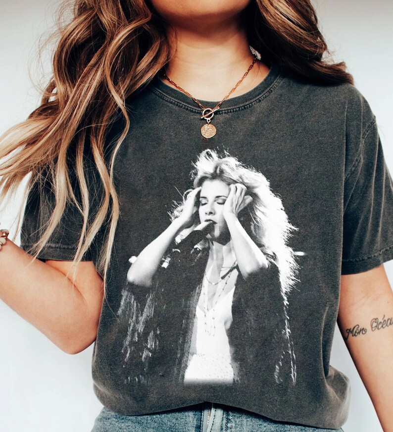 Classic Stevie Nick 90S Shirt Stevie Nicks Merch Stevie Nicks 2025 Concershirt