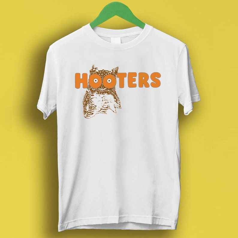 Hooters Owl Boobs American Sexy Waitress Design Meme Gift Shirt Gamer Cult Movie Music Shirt P480