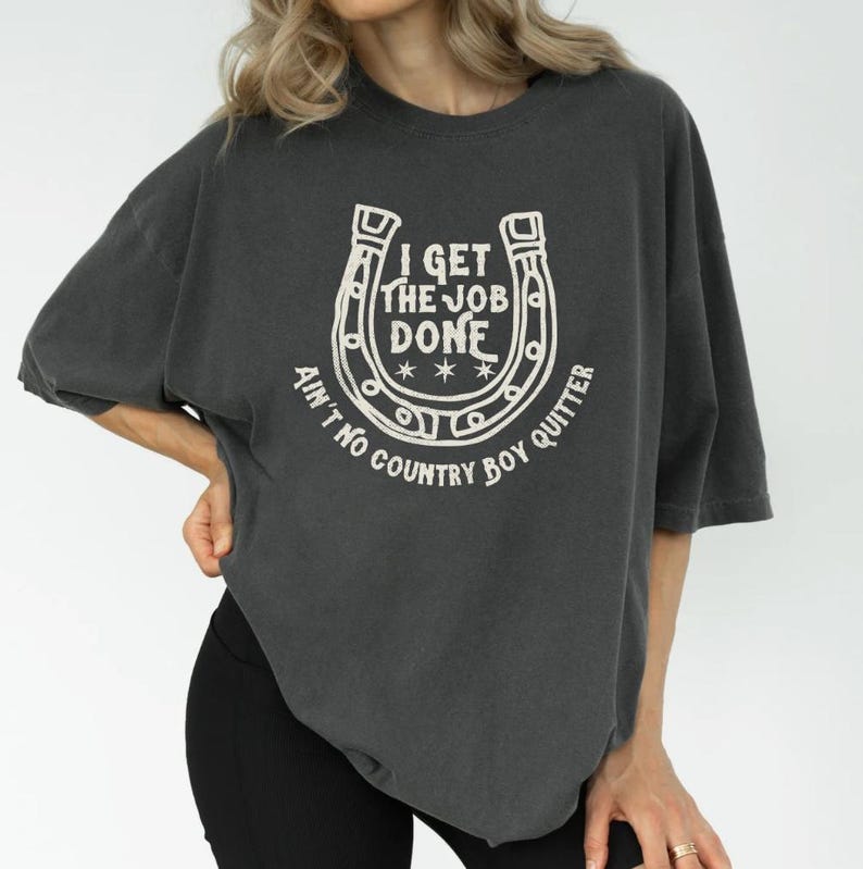 The Giver Shirt Ain'T No Country Boy Quitter Chappell Midwest Princess Fan Shirt