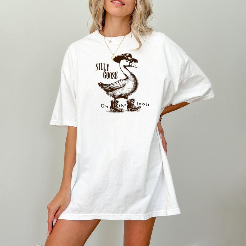 Retro Comfort Silly Goose Shirt Silly Goose On The Funny Cowgirl Shirt