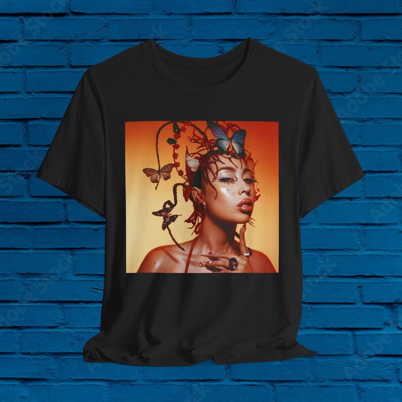 Kuchees! Red Moon In Venus Isolation Sin Miedo Shirt