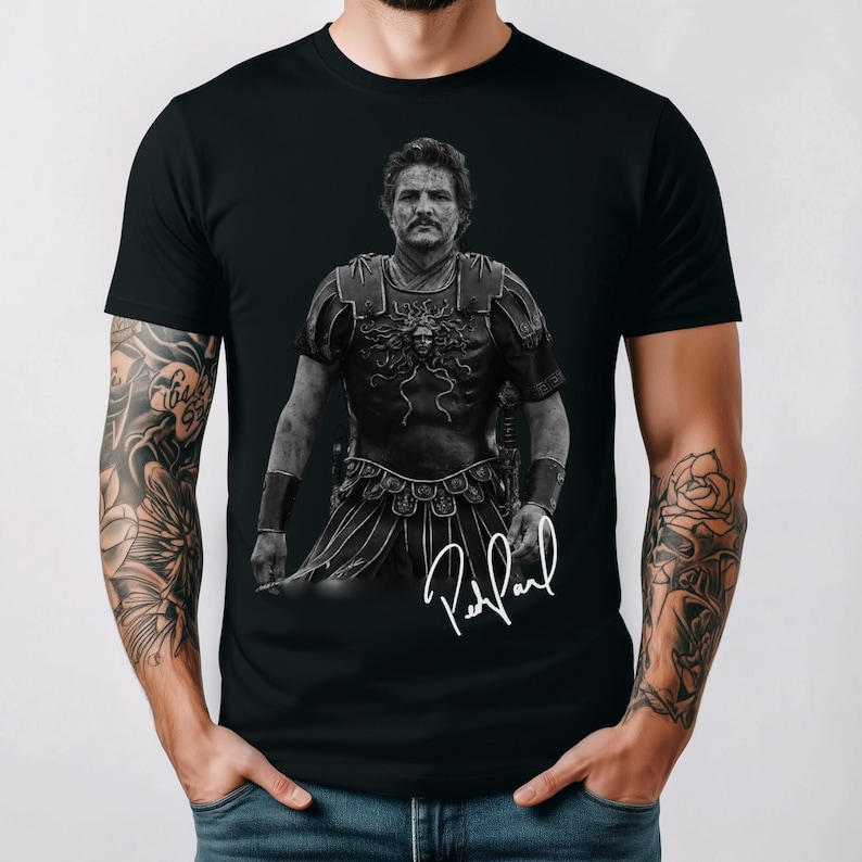 Retro Pedro Pascal Shirt Pedro Pascal Fan Shirt Vintage Actor Pedro Pascal Shirt