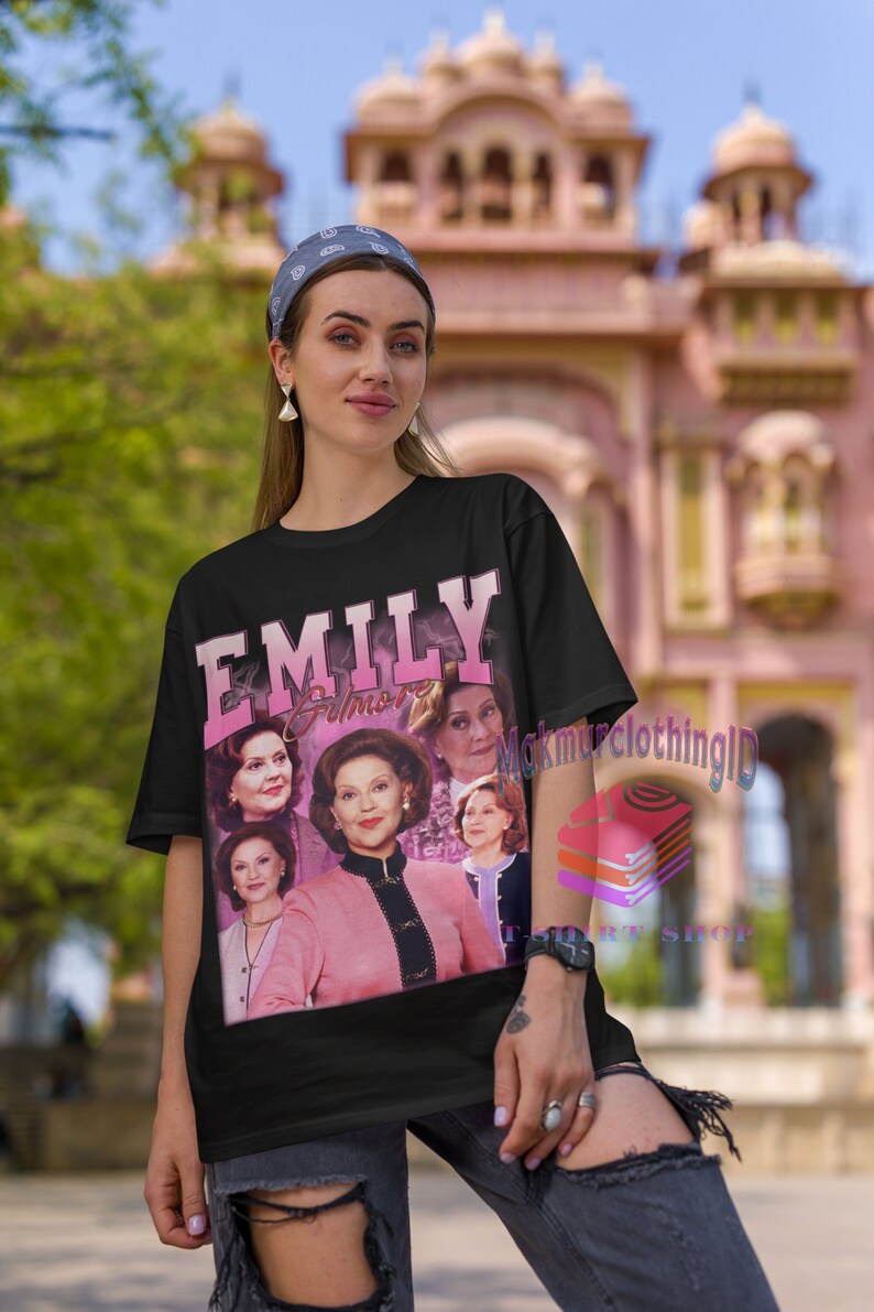 Emily Gilmore Retro Shirt Emily Gilmore Vintage Print 90'S Shirt Emily Gilmore Clothing