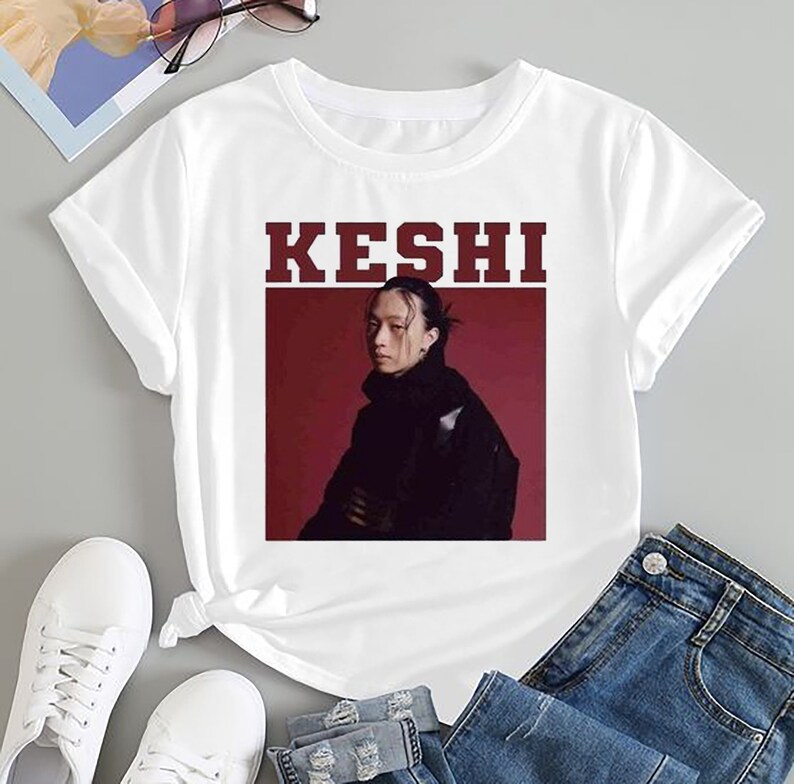 Graphic Keshi Bootleg Shirt 2025 Keshi Requiem World Tour Shirt Keshi Fan Gift