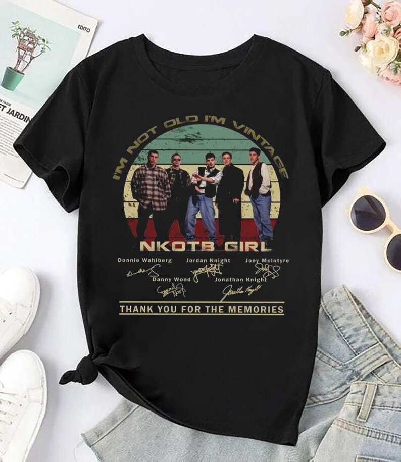Vintage Nkotb Band Signature Shirt New Kids On The Block Tour 2025 Shirt
