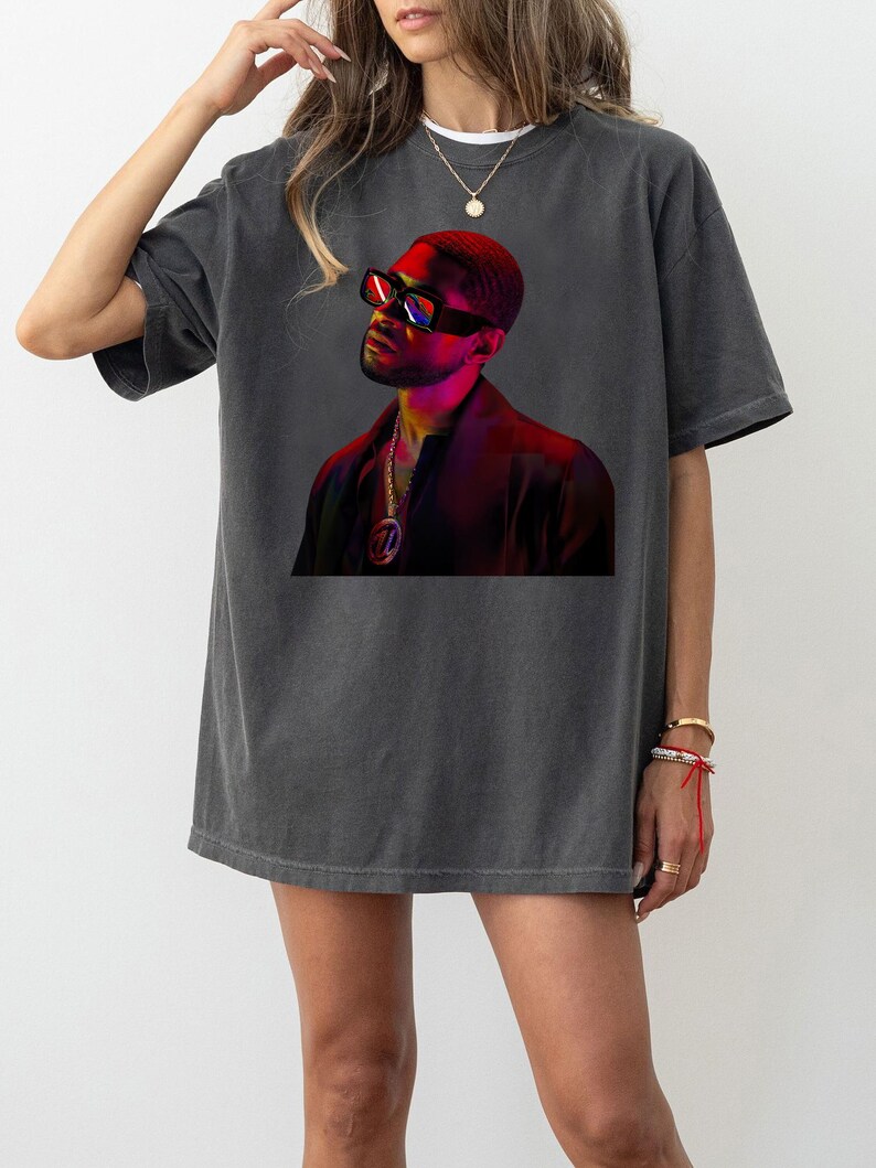 Usher Shirt Usher Concert 2025 Usher Graphic Design Past Present Future Shirt