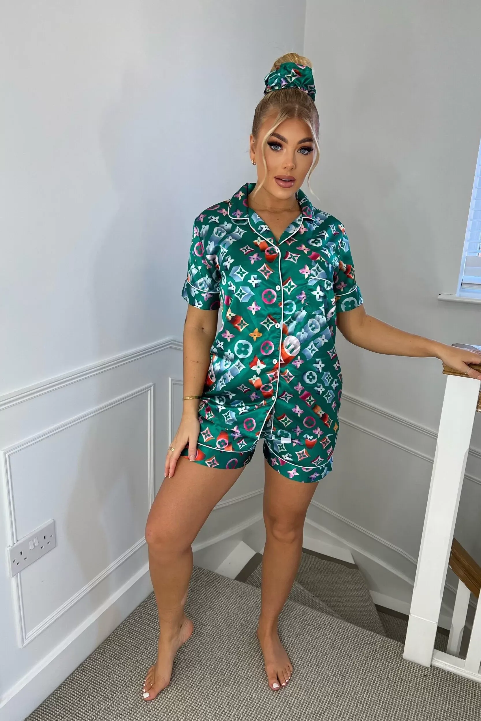 High-End Fashion Pajama Set  Louis Vuitton Light Satin