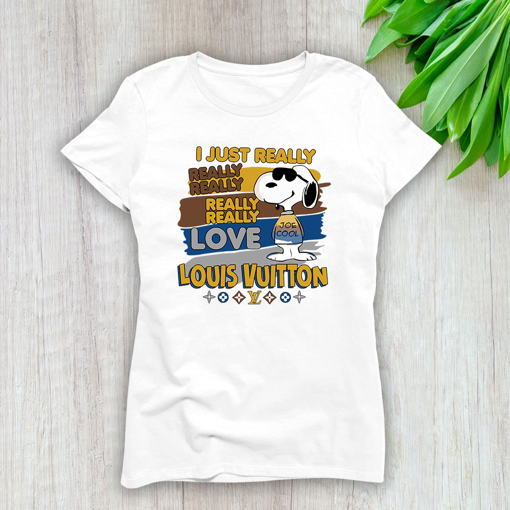 Snoopy Louis Vuitton Brand Lady T-Shirt Women TLT4086