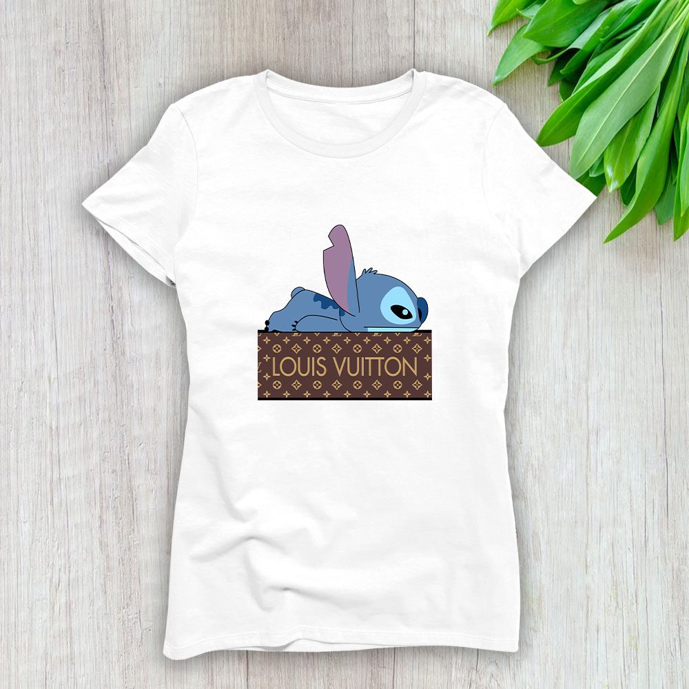 Louis Vuitton Logo Luxury Stitch Lady T-Shirt Luxury Tee For Women LDS1628