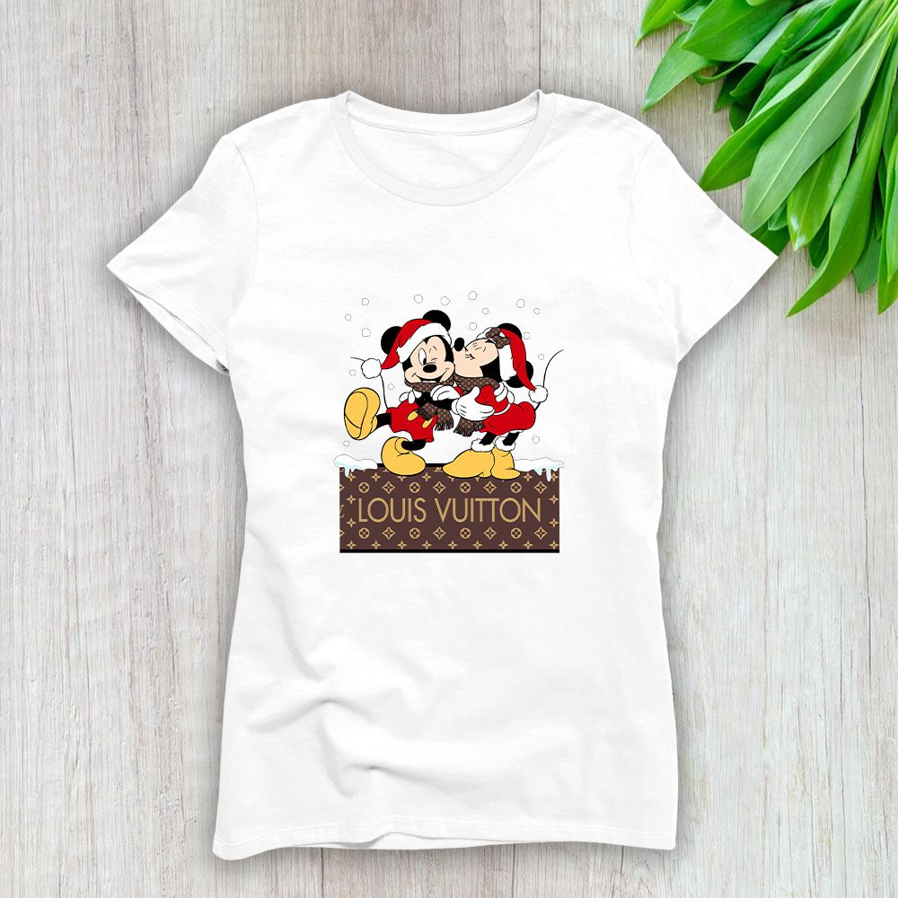Louis Vuitton Logo Luxury Chrismate Mickey Mouse Minnie Mouse Lady T-Shirt Luxury Tee For Women LDS1540