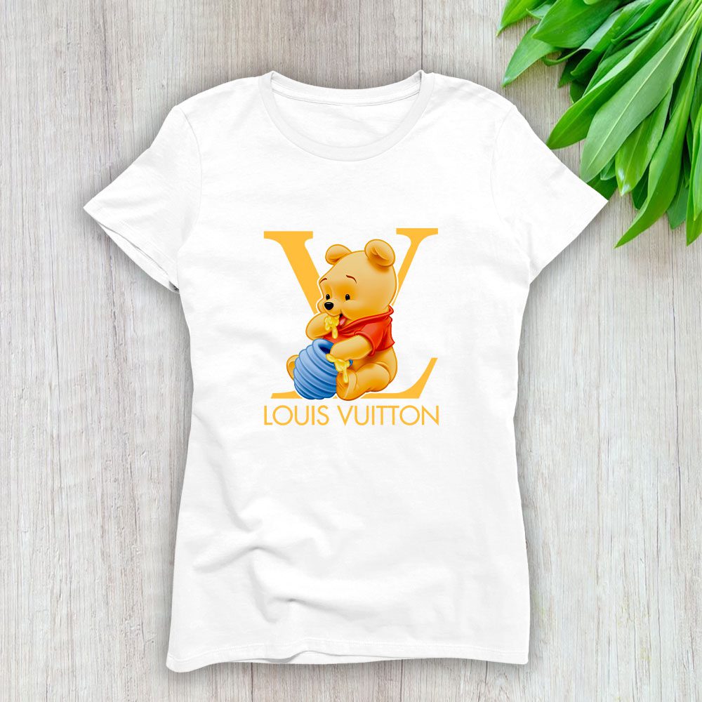 Louis Vuitton Logo Luxury Pooh Lady T-Shirt Luxury Tee For Women LDS1563