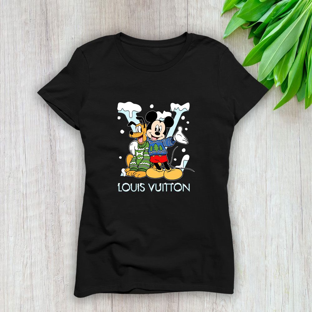 Louis Vuitton Logo Luxury Chrismate Mickey Mouse Pluto Lady T-Shirt Luxury Tee For Women LDS1539