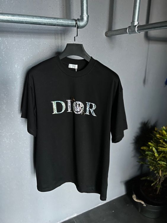 Black Dior Tee Unisex T-Shirt With Smile Face And Pin FTS024