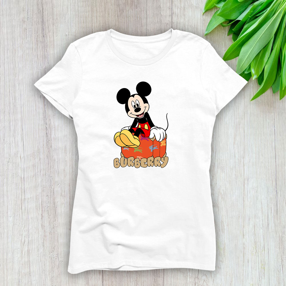 Mickey Mouse Burberry Lady T-Shirt Women BTN8237