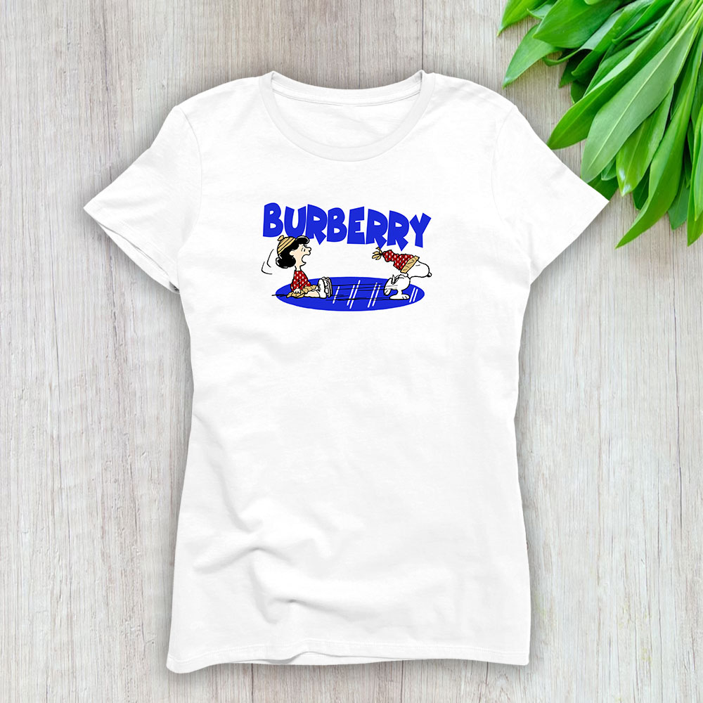 Snoopy Burberry Lady T-Shirt Women BTN7113