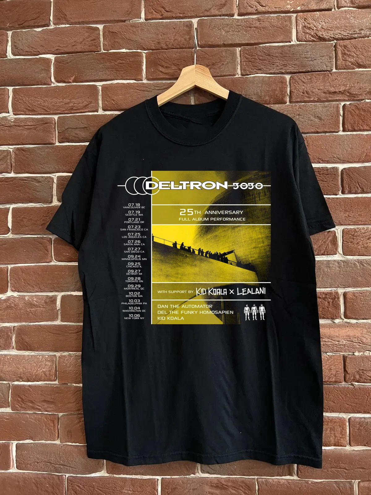 New Deltron 3030 Poster Tour 2025 T-Shirt