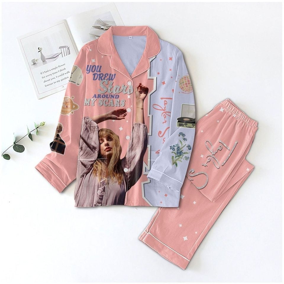 Taylor Lavender Valentine Pajama Set, Taylor Version Pajamas
