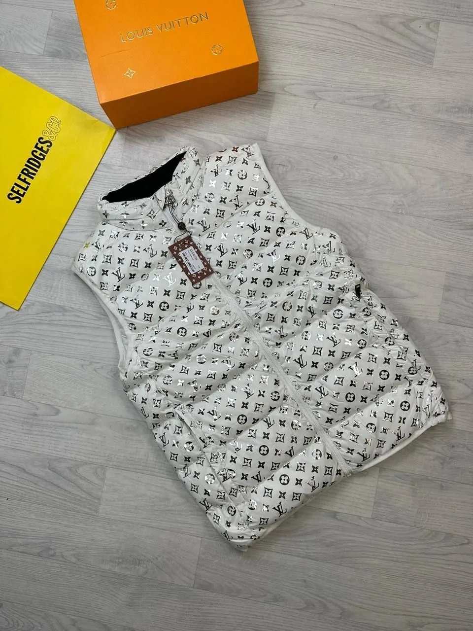 Louis Vuitton Sleeveless Puffer Jacket Alpine Ready Edition
