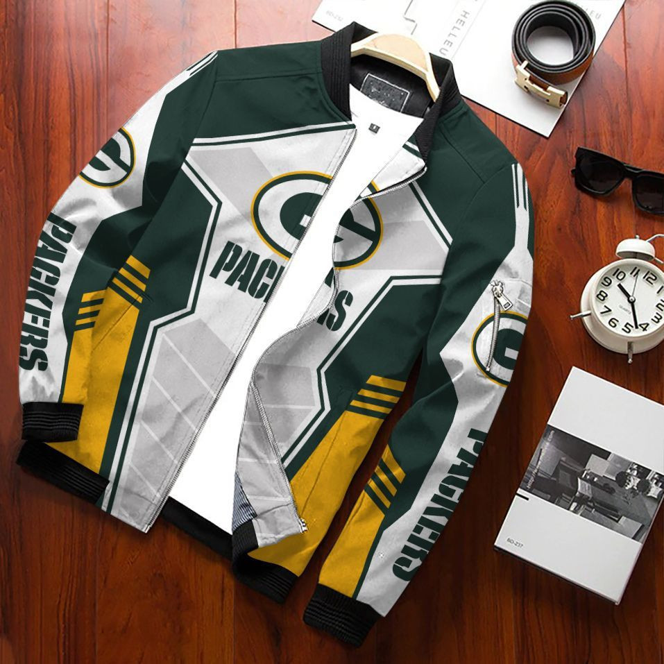 Green Bay Packers Football Team Bomber Jacket Full Zip Jacket For Nfl Fan Sport Cold Weather Gear